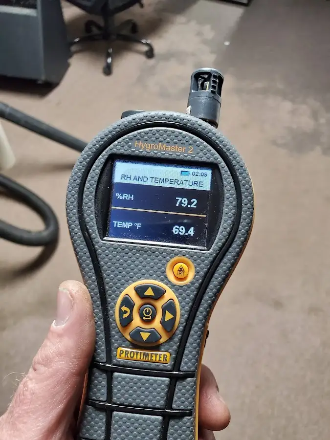 Moisture meter humidity assessment for Fire & Smoke Damage Restoration in Duncan